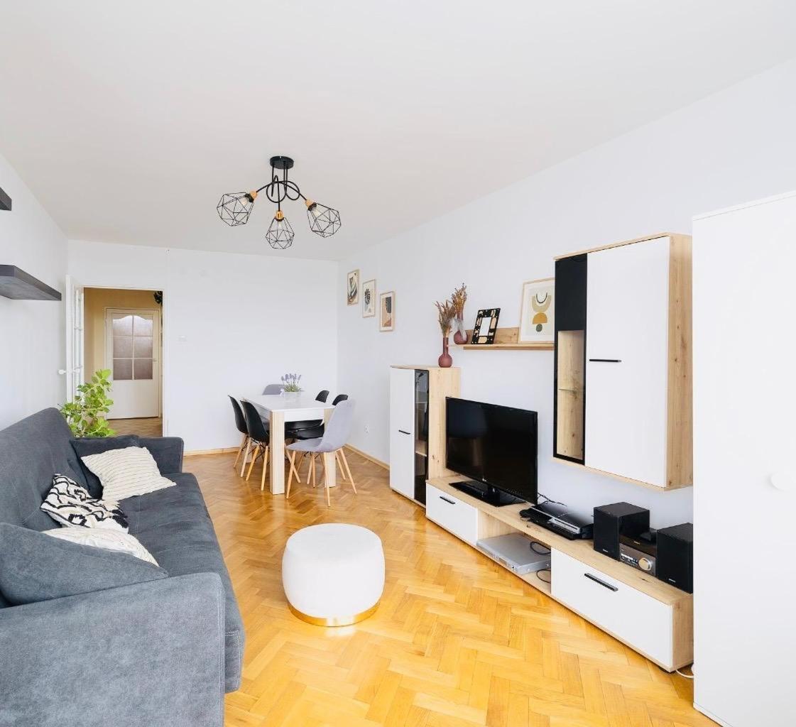 Apartament 2 Pokoje Blisko Morza 1500 Metrow W Gdansku Διαμέρισμα Εξωτερικό φωτογραφία